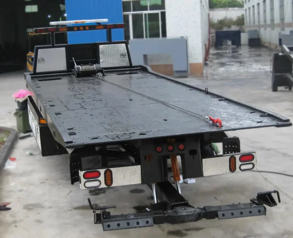 Metro Flatbed FB-5 rear deck view with wheel lift extended