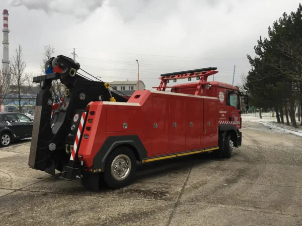 Metro Tow Trucks INT-16 red heavy-duty integrated wrecker rear side angle