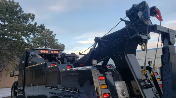 INT-35 heavy-duty integrated wrecker boom with recovery winch and LED lighting