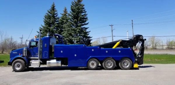 INT-60 integrated wrecker standing ready for commercial truck towing and emergency recovery operations