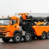 Metro Tow Trucks Heavy Recovery 70 wrecker front-side view with boom stowed