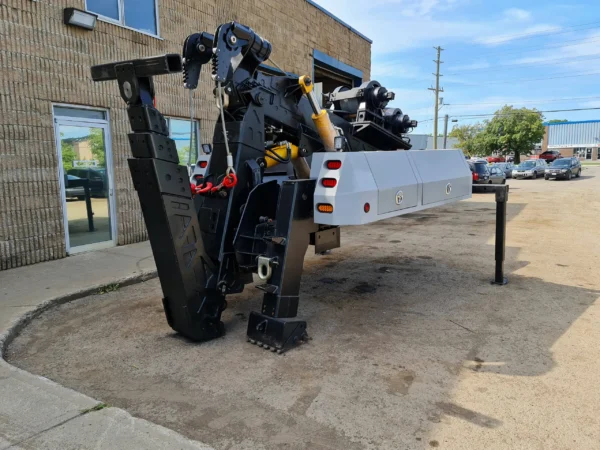 MDTU-35 detachable towing unit positioned outside workshop for chassis installation